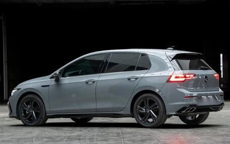 Volkswagen Golf VIII, 2022 год, 1 800 000 рублей, 5 фотография