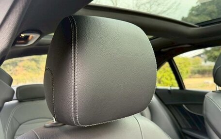 Mercedes-Benz C-Класс, 2017 год, 1 490 000 рублей, 34 фотография