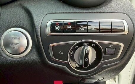 Mercedes-Benz C-Класс, 2017 год, 1 490 000 рублей, 26 фотография