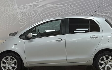 Toyota Yaris III рестайлинг, 2008 год, 617 000 рублей, 8 фотография