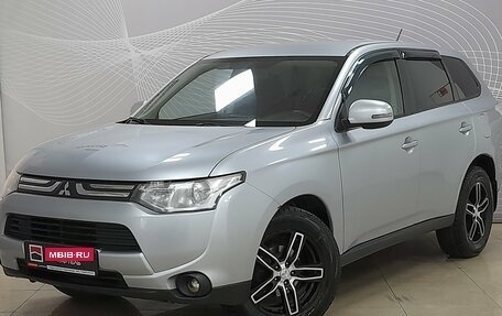 Mitsubishi Outlander III рестайлинг 3, 2013 год, 1 449 000 рублей, 1 фотография