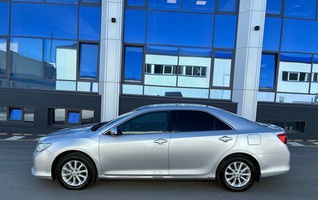 Toyota Camry, 2011 год, 1 300 000 рублей, 4 фотография