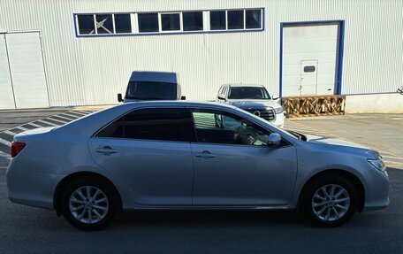 Toyota Camry, 2011 год, 1 300 000 рублей, 5 фотография