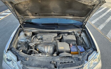 Toyota Camry, 2011 год, 1 300 000 рублей, 13 фотография