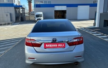 Toyota Camry, 2011 год, 1 300 000 рублей, 7 фотография
