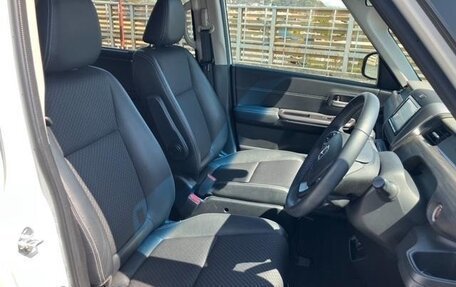 Honda Freed II, 2022 год, 1 540 000 рублей, 9 фотография