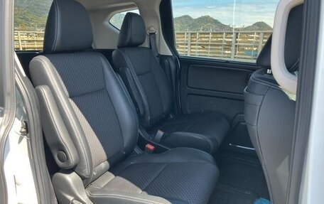 Honda Freed II, 2022 год, 1 540 000 рублей, 17 фотография