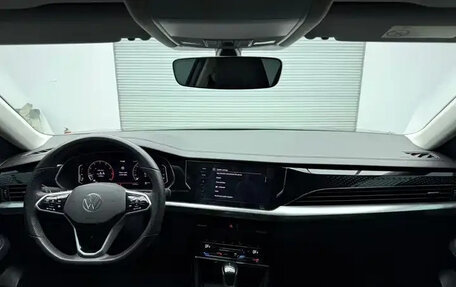 Volkswagen Passat B8 рестайлинг, 2023 год, 1 880 000 рублей, 13 фотография
