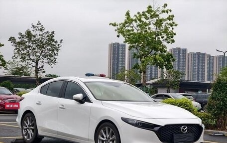 Mazda 3, 2022 год, 1 330 000 рублей, 2 фотография