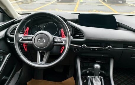 Mazda 3, 2022 год, 1 330 000 рублей, 10 фотография