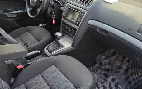 Skoda Octavia, 2012 год, 750 000 рублей, 10 фотография