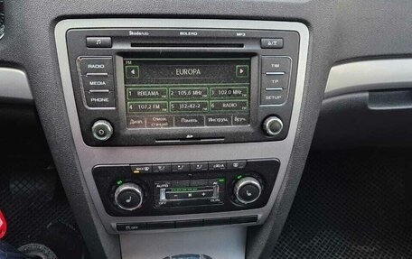 Skoda Octavia, 2012 год, 750 000 рублей, 11 фотография