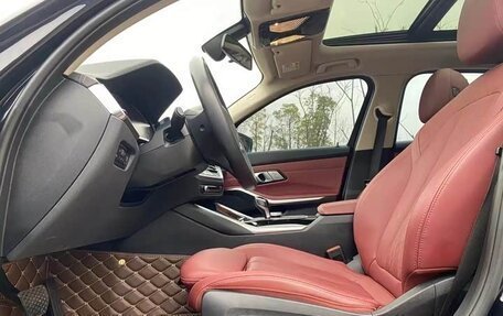 BMW 3 серия, 2021 год, 2 295 000 рублей, 8 фотография