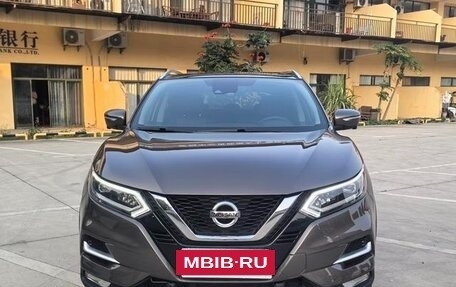 Nissan Qashqai, 2022 год, 1 830 000 рублей, 2 фотография