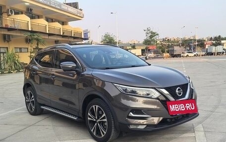 Nissan Qashqai, 2022 год, 1 830 000 рублей, 5 фотография