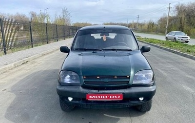 Chevrolet Niva I рестайлинг, 2003 год, 180 000 рублей, 1 фотография