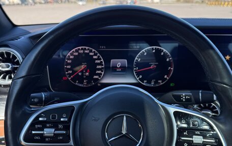 Mercedes-Benz E-Класс, 2019 год, 4 500 000 рублей, 10 фотография