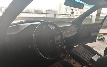 Mercedes-Benz E-Класс, 1992 год, 410 000 рублей, 7 фотография