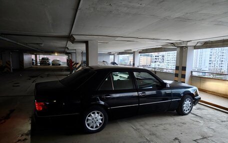 Mercedes-Benz E-Класс, 1992 год, 410 000 рублей, 10 фотография