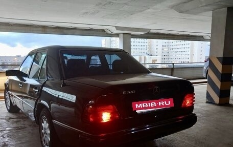 Mercedes-Benz E-Класс, 1992 год, 410 000 рублей, 9 фотография