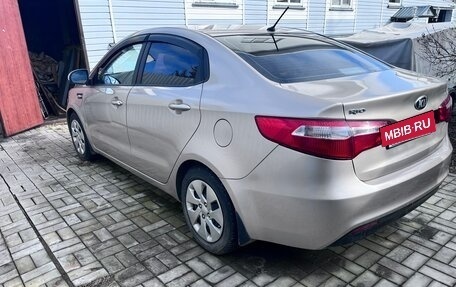 KIA Rio III рестайлинг, 2014 год, 850 000 рублей, 3 фотография