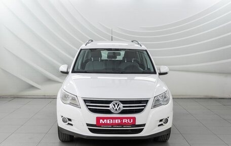 Volkswagen Tiguan I, 2011 год, 1 088 000 рублей, 2 фотография