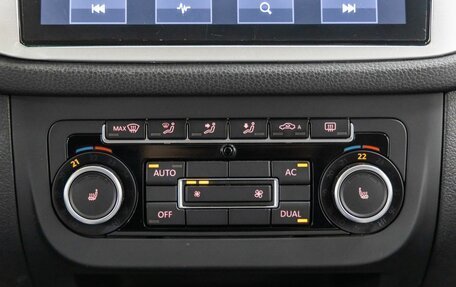 Volkswagen Tiguan I, 2011 год, 1 088 000 рублей, 23 фотография