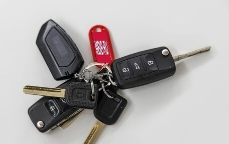 Volkswagen Tiguan I, 2011 год, 1 088 000 рублей, 31 фотография