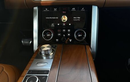 Land Rover Range Rover IV рестайлинг, 2018 год, 7 000 000 рублей, 10 фотография