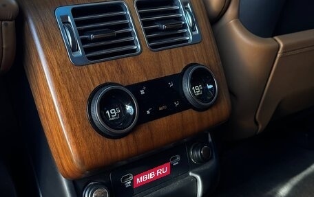Land Rover Range Rover IV рестайлинг, 2018 год, 7 000 000 рублей, 12 фотография