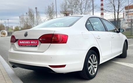 Volkswagen Jetta VI, 2013 год, 1 200 000 рублей, 4 фотография