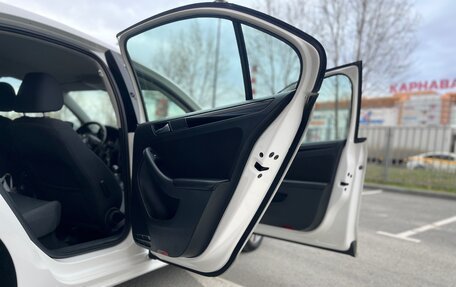 Volkswagen Jetta VI, 2013 год, 1 200 000 рублей, 9 фотография