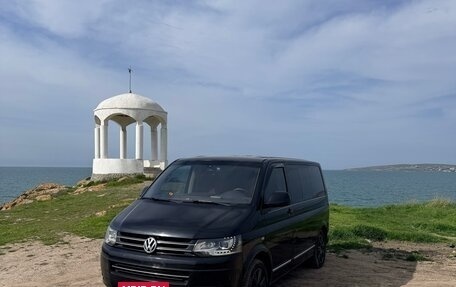 Volkswagen Multivan T5, 2014 год, 2 450 000 рублей, 5 фотография