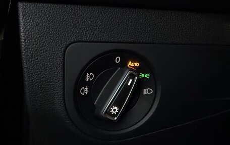 Volkswagen Tiguan II, 2017 год, 2 690 000 рублей, 14 фотография