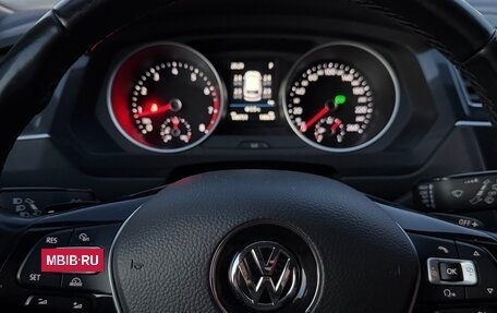 Volkswagen Tiguan II, 2017 год, 2 690 000 рублей, 16 фотография