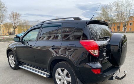 Toyota RAV4, 2007 год, 1 400 000 рублей, 9 фотография