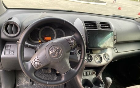 Toyota RAV4, 2007 год, 1 400 000 рублей, 14 фотография