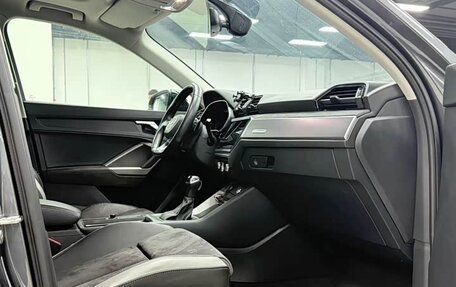 Audi Q3, 2022 год, 2 580 000 рублей, 18 фотография