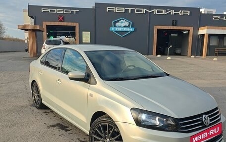 Volkswagen Polo VI (EU Market), 2011 год, 780 000 рублей, 2 фотография