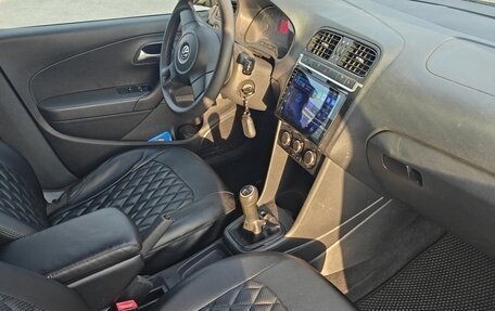 Volkswagen Polo VI (EU Market), 2011 год, 780 000 рублей, 9 фотография