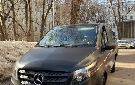 Mercedes-Benz Vito, 2022 год, 3 900 000 рублей, 2 фотография