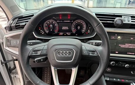 Audi Q3 Sportback, 2022 год, 2 700 000 рублей, 10 фотография