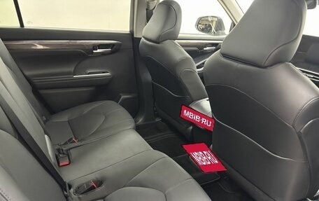 Toyota Highlander, 2026 год, 5 790 000 рублей, 13 фотография