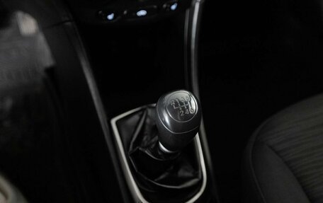 Hyundai Solaris II рестайлинг, 2014 год, 750 000 рублей, 12 фотография