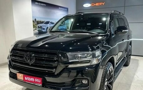 Toyota Land Cruiser 200, 2015 год, 4 750 000 рублей, 1 фотография