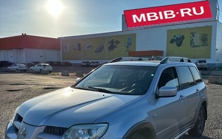 Mitsubishi Outlander III рестайлинг 3, 2004 год, 750 000 рублей, 1 фотография