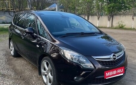 Opel Zafira C рестайлинг, 2012 год, 1 250 000 рублей, 3 фотография
