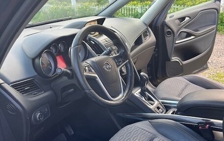 Opel Zafira C рестайлинг, 2012 год, 1 250 000 рублей, 12 фотография