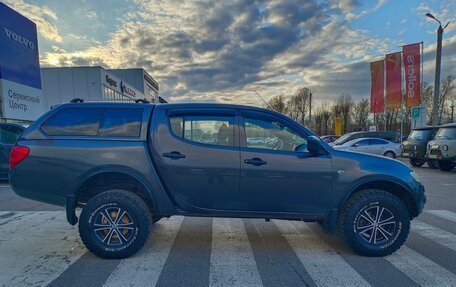 Mitsubishi L200 IV рестайлинг, 2013 год, 1 410 000 рублей, 8 фотография