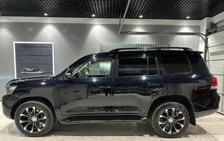 Toyota Land Cruiser 200, 2015 год, 4 750 000 рублей, 2 фотография